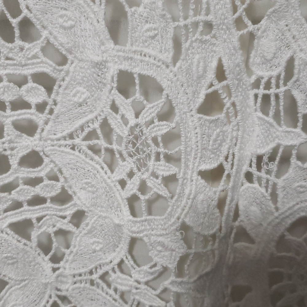 Crocheted Top - Picture 4 of 4